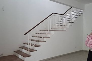 Cradleton @ Eco Majestic