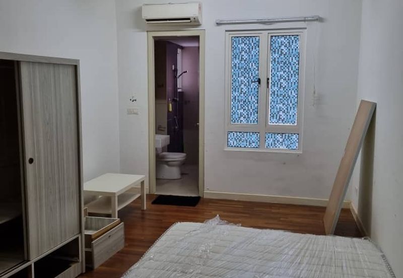 Vina Versatile Homes