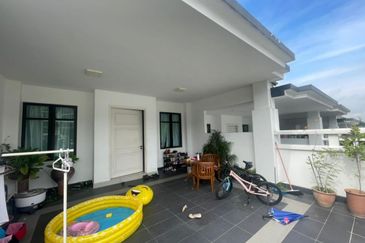 Cradleton @ Eco Majestic