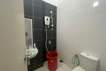 Cradleton @ Eco Majestic