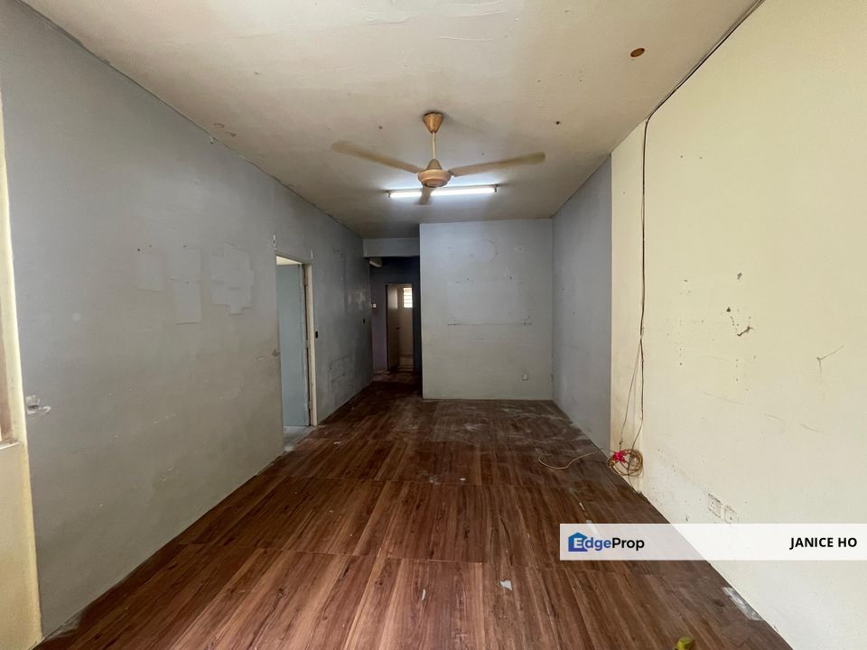 Puchong Utama Court 2, Selangor, Puchong