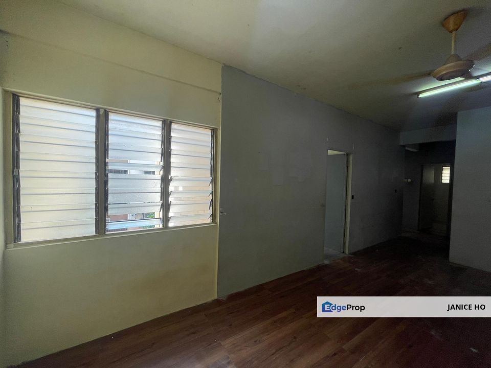 Puchong Utama Court 2, Selangor, Puchong