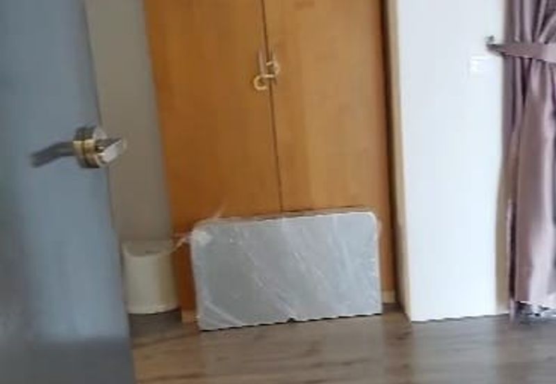 Henna Residence @ The Quartz