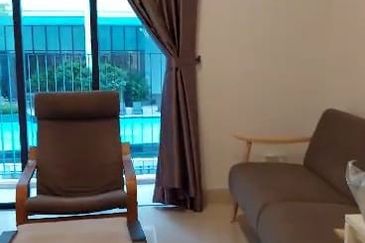 Henna Residence @ The Quartz