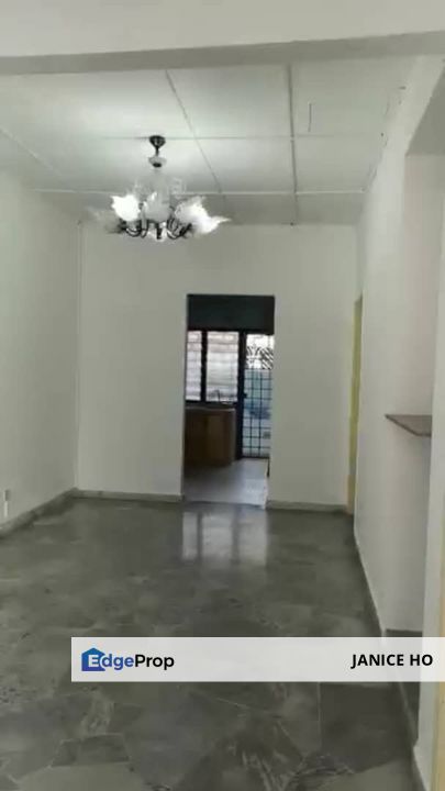 Taman Kinrara Puchong Single Storey Partial Furnished, Selangor, Puchong