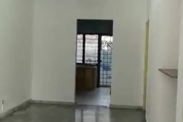 Taman Kinrara Seksyen 4