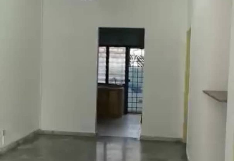 Taman Kinrara Seksyen 4