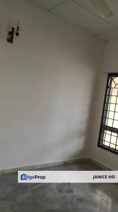 Taman Kinrara Puchong Single Storey Partial Furnished, Selangor, Puchong