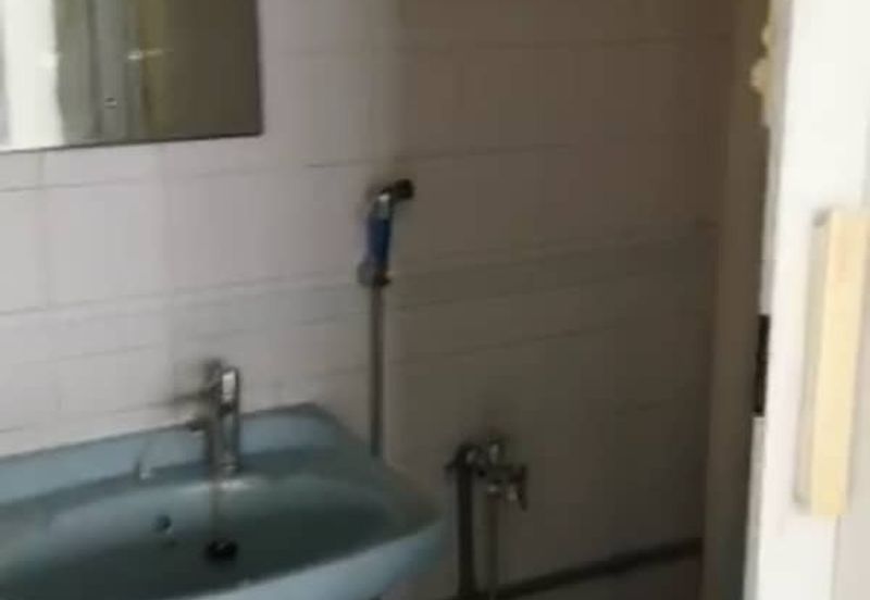 Taman Kinrara Seksyen 4