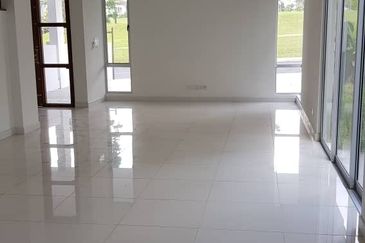 Parkfield Residences, Tropicana Heights