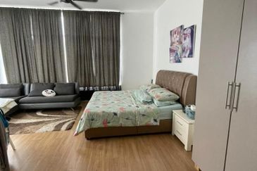 Parkfield Residences, Tropicana Heights