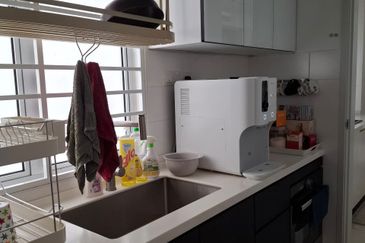 Parkfield Residences, Tropicana Heights