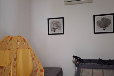 Parkfield Residences, Tropicana Heights