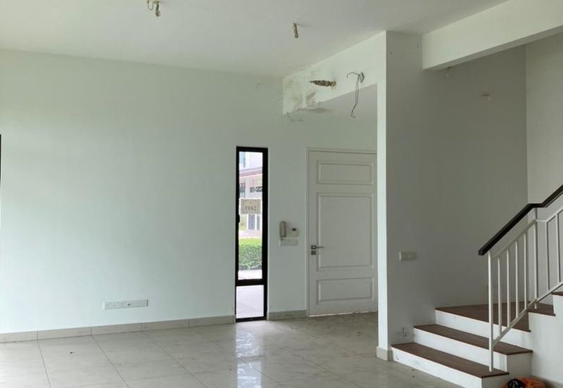 Tenderfields @ Eco Majestic