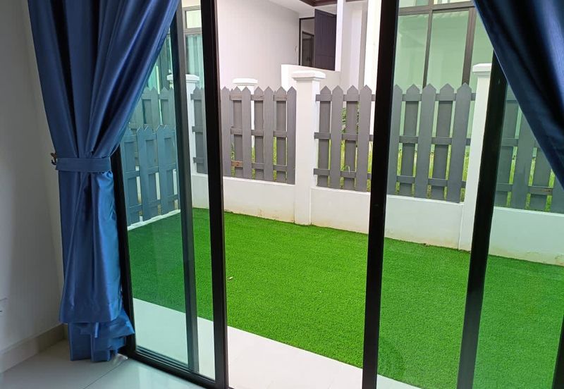 Tenderfields @ Eco Majestic