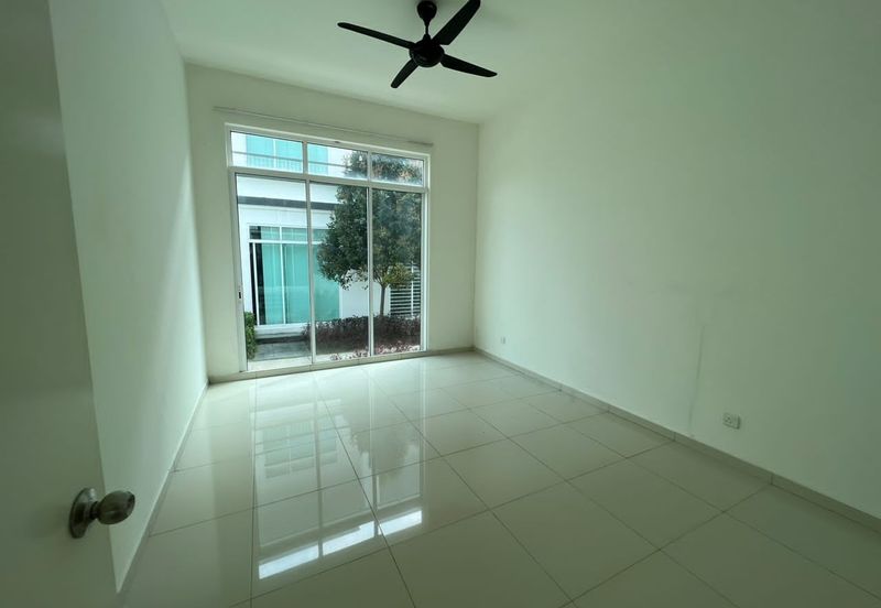 Merrydale @ Eco Majestic