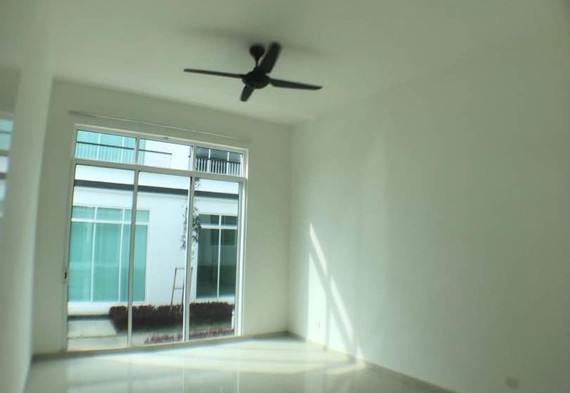 Merrydale @ Eco Majestic