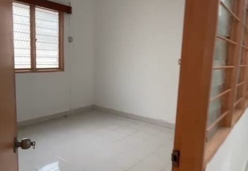 Taman Taynton (Taynton View)