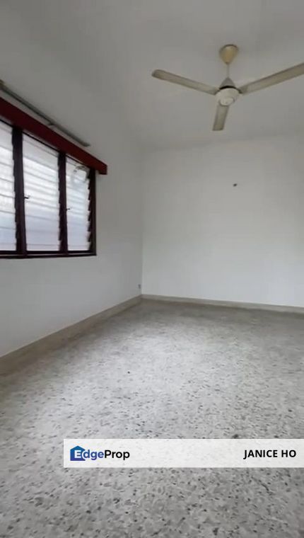 Taman Taynton View 1.5 Storey House Partial Furnished Endlot, Kuala Lumpur, Cheras
