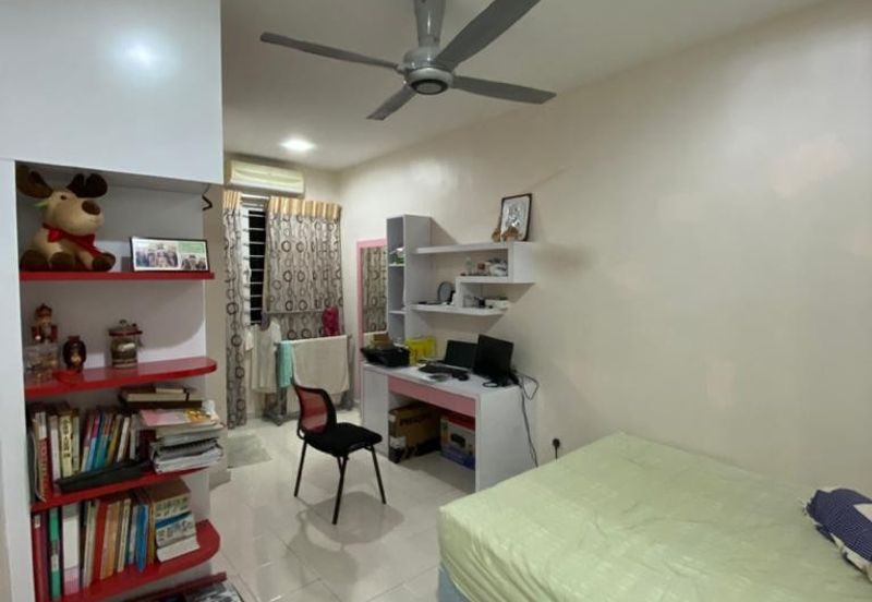 Bandar Mahkota Cheras