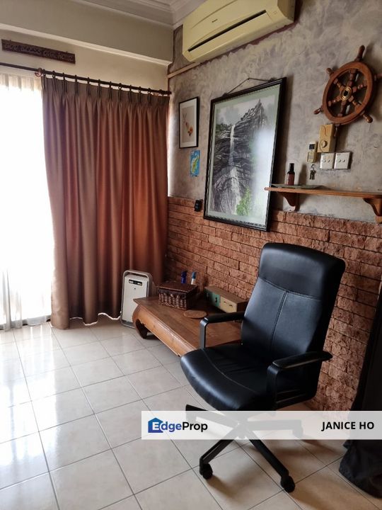 Villa Laman Tasik Condominium Fully Furnished, Kuala Lumpur, Cheras