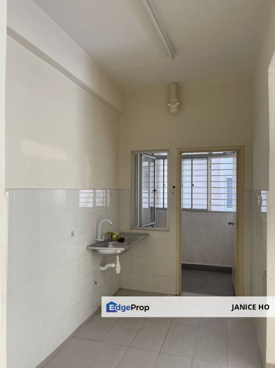 Tiara Hatamas Partial Furnished, Selangor, Cheras