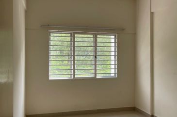 Tiara Hatamas Apartment