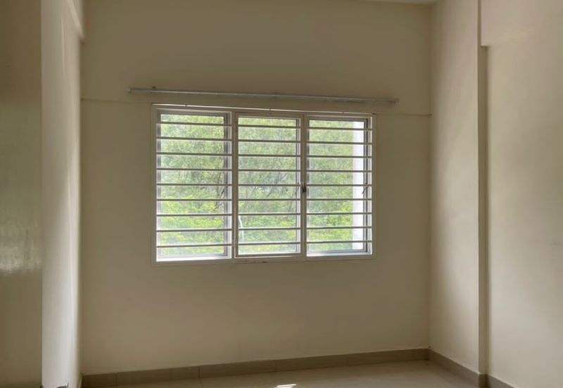 Tiara Hatamas Apartment