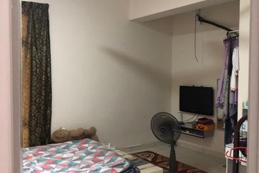 Imperial Hatamas Condominium