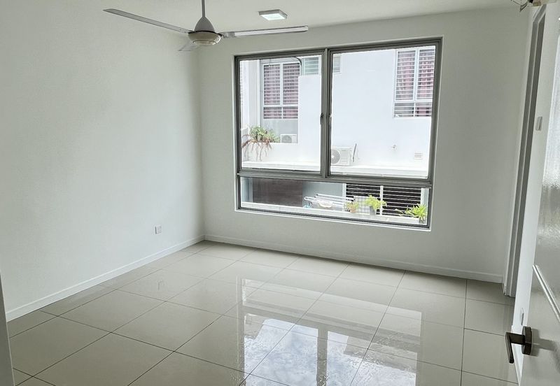 Fairfield Residences, Tropicana Heights