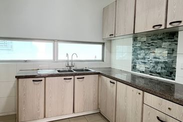 Fairfield Residences, Tropicana Heights