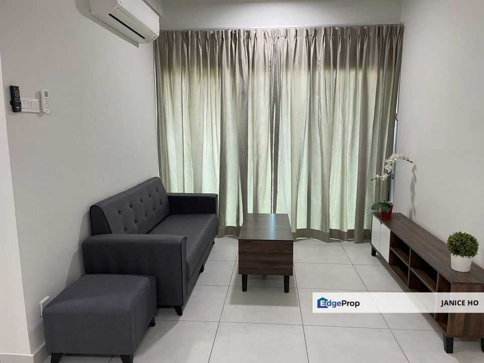 Majestic Maxim 3 Rooms 2 Car Parks Fully Furnished, Kuala Lumpur, Cheras