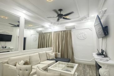 Ascotte Boulevard Condominium