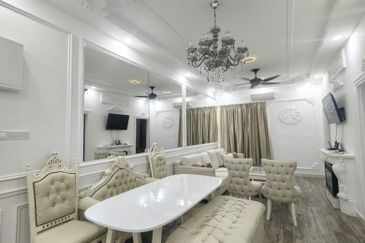 Ascotte Boulevard Condominium