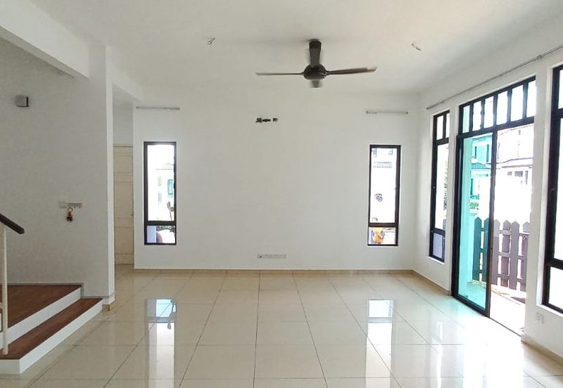 Tenderfields @ Eco Majestic