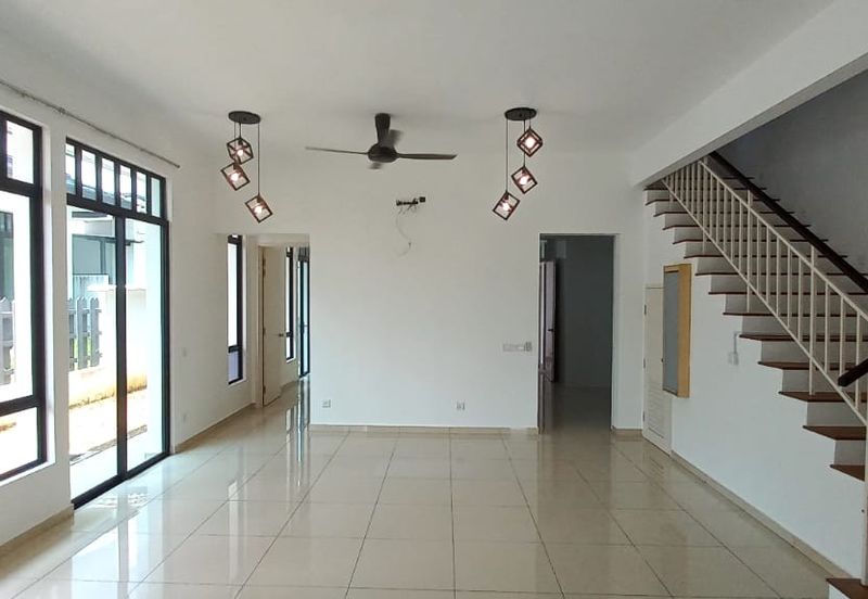 Tenderfields @ Eco Majestic