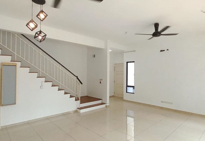 Tenderfields @ Eco Majestic