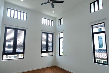 Tenderfields @ Eco Majestic