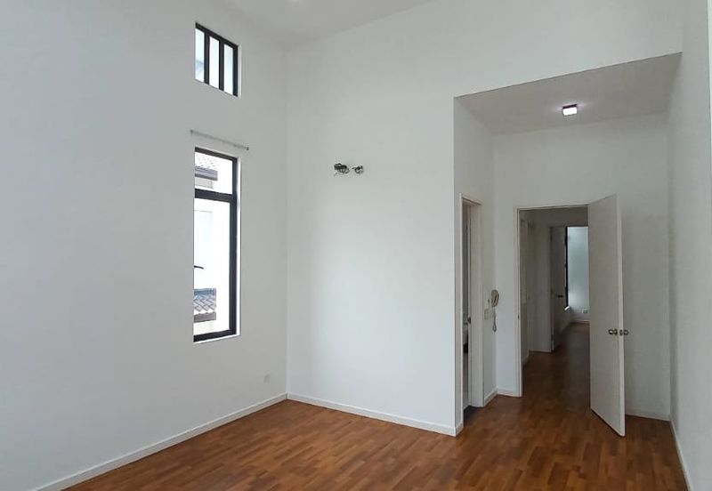 Tenderfields @ Eco Majestic