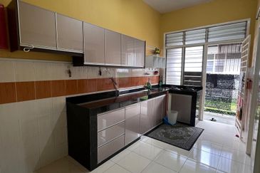 Jalan SP 8 @ Bandar Saujana Putra