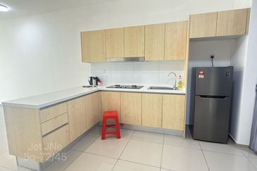 Gravit8 @ Klang South