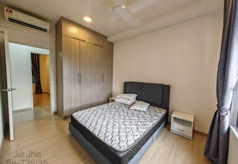 Gravit8 @ Klang South