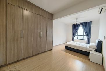 Gravit8 @ Klang South