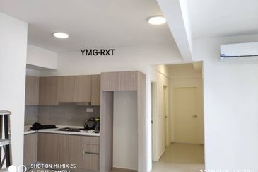 Gravit8 @ Klang South