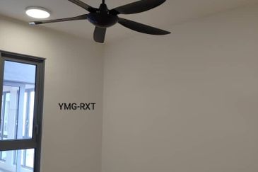 Gravit8 @ Klang South