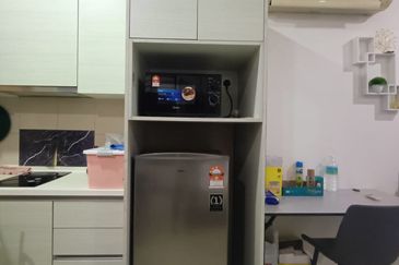 I Residence @ I City