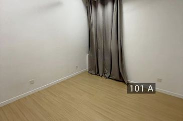 Gravit8 @ Klang South