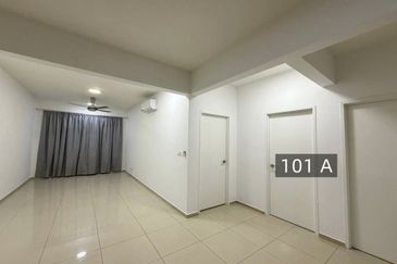 Gravit8 @ Klang South