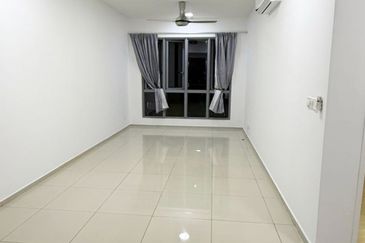 Gravit8 @ Klang South