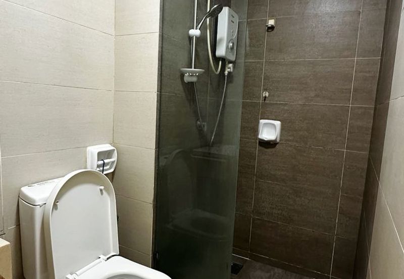 Gravit8 @ Klang South